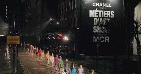 défilé chanel chine